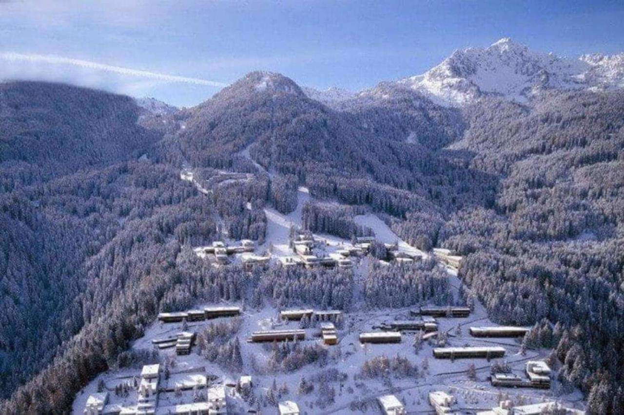 Apartmán La Tana Del Gufetto Marilleva Exteriér fotografie